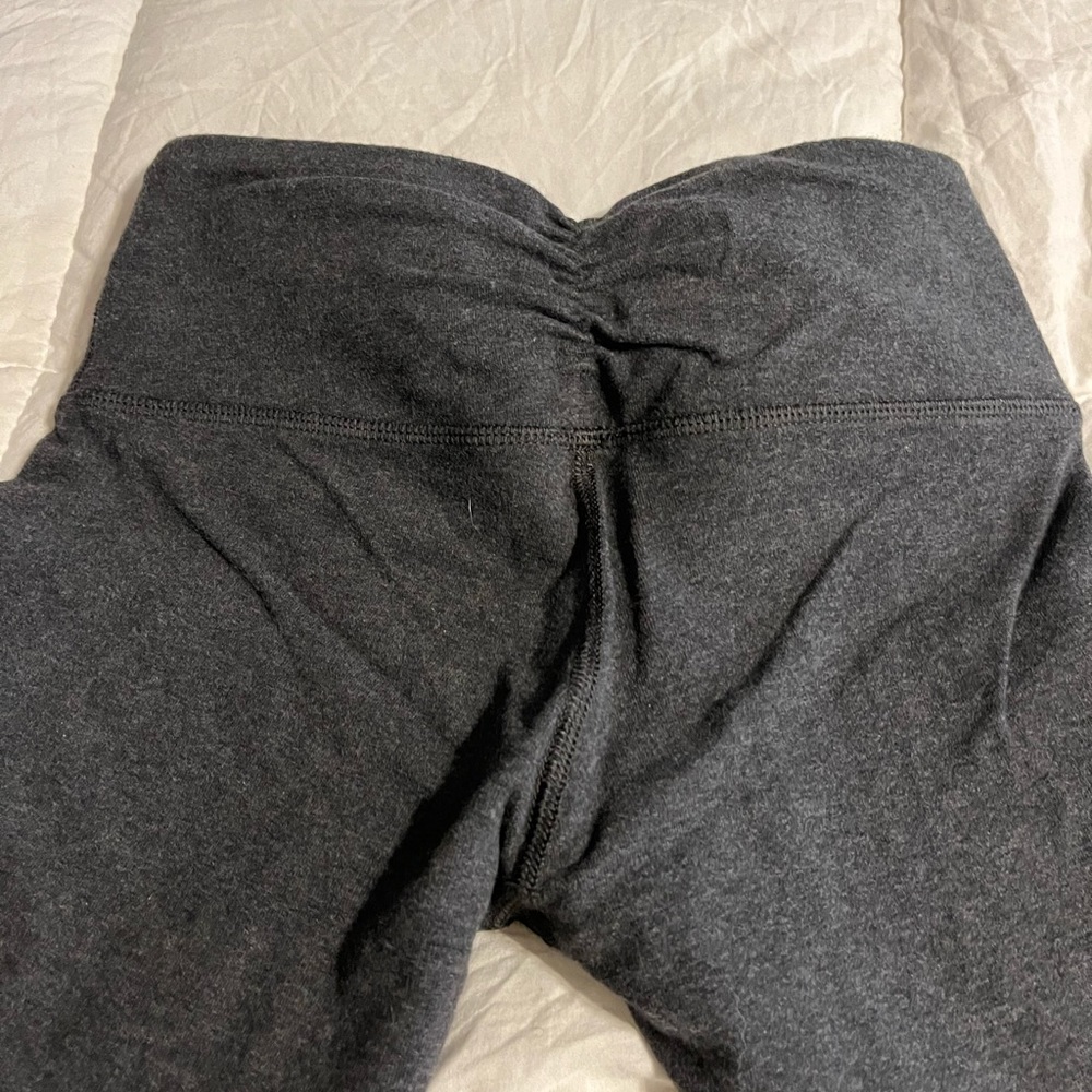 Lululemon Womens Dark Gray Align High Rise Crop Pant Size 4 Gym Yoga Stretch‎ - Picture 4 of 8